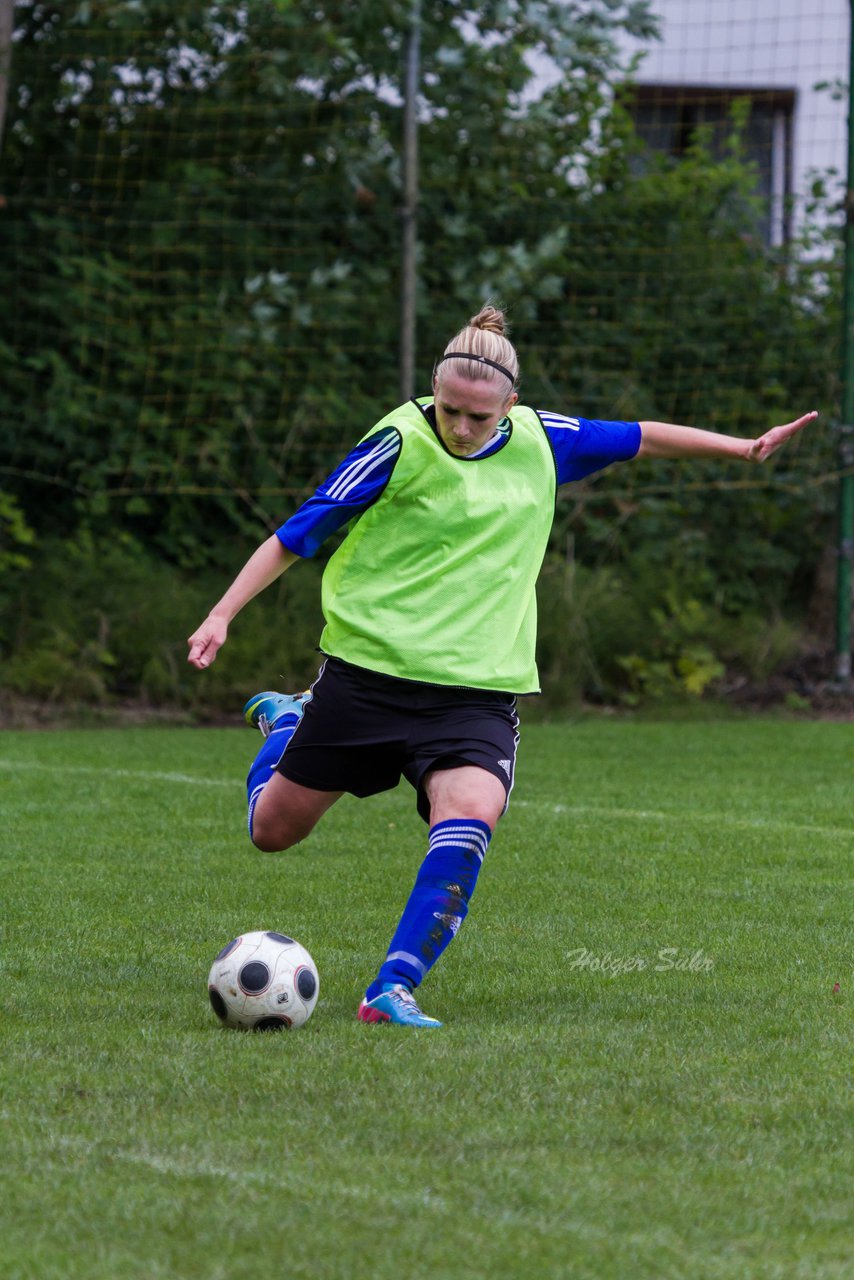 Bild 96 - Frauen SV Neuenbrook/Rethwisch - SG Ratekau Strand 08 : Ergebnis: 0:3